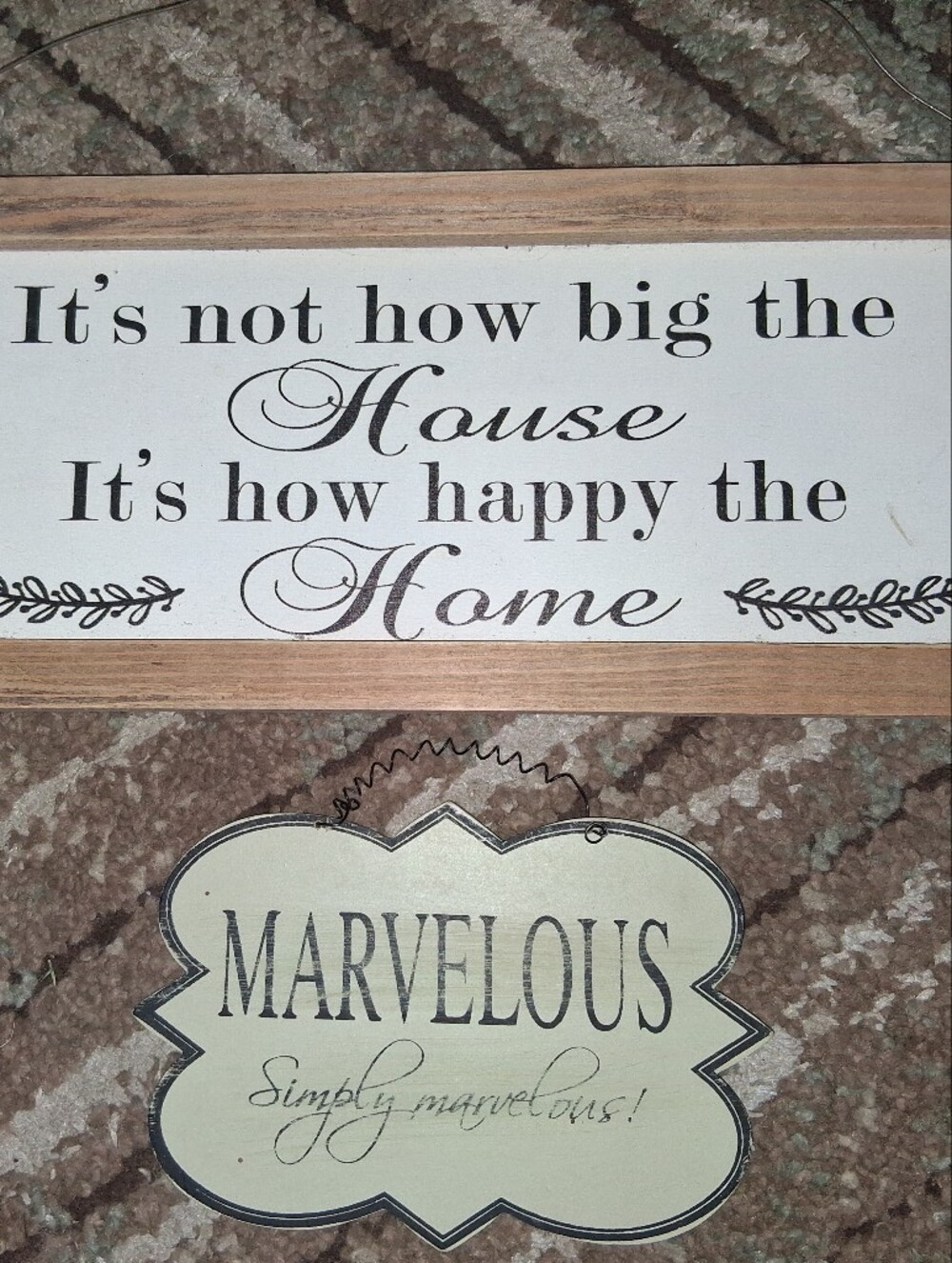 *must Purchase 3 $3 Items* White and Wood 'It's How Happy the Home' Wall Sign